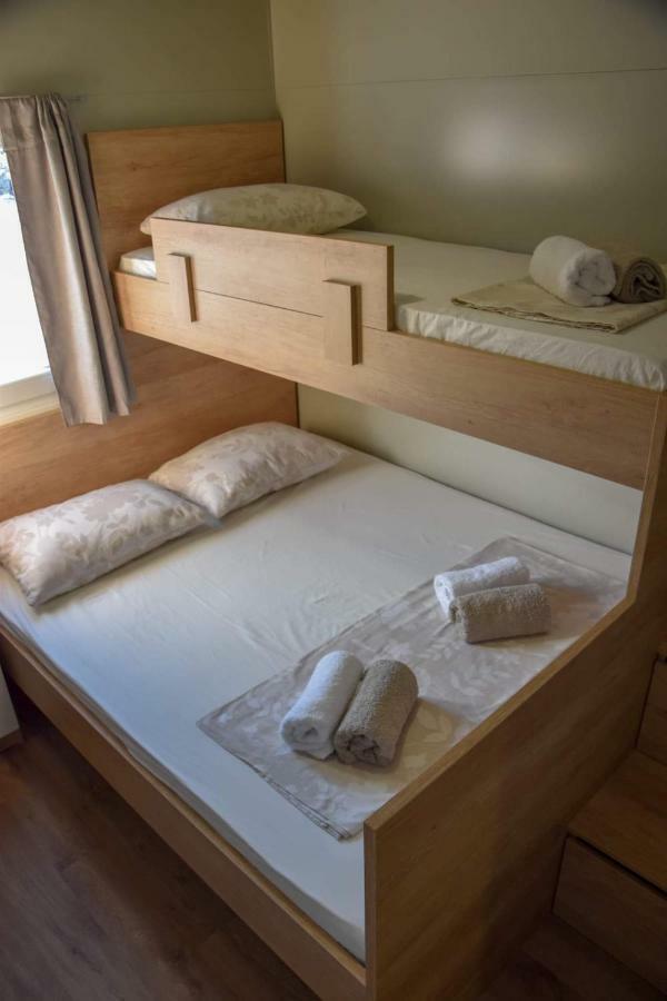 Mobile Home Laura Tisno Bagian luar foto